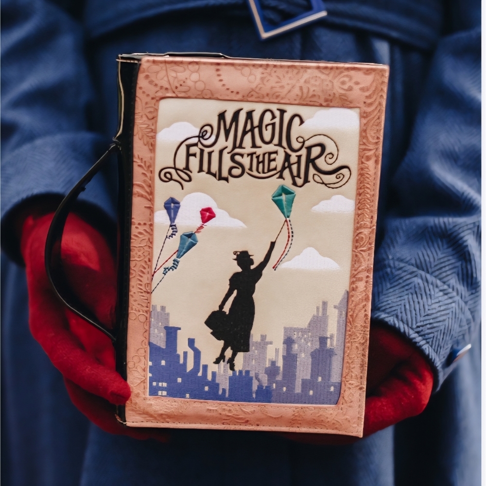 NWOT DISNEY MAGIC FILLS THE AIR BOOK CLUTCH MARY POPPINS RETURNS CROSSBODY BAG